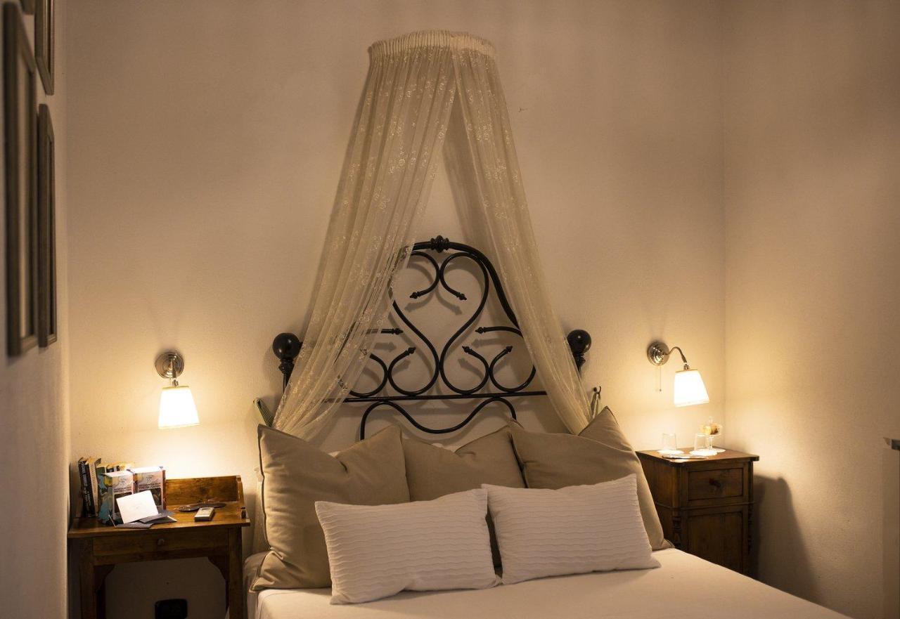 Agriturismo Borgo Di Campagna Il Tesoro Torre Alfina Bagian luar foto